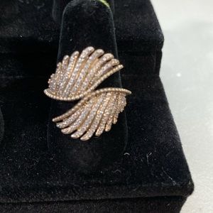 Pandora majestic feathers ring